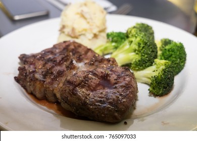 19,069 Broccoli Steak Images, Stock Photos & Vectors 