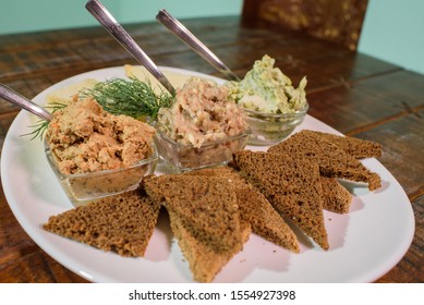 Delicious Croutons With Forshmak, Liver Pâté And Lard With Garlic. Russian Appetizer