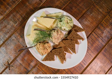 Delicious Croutons With Forshmak, Liver Pâté And Lard With Garlic. Russian Appetizer