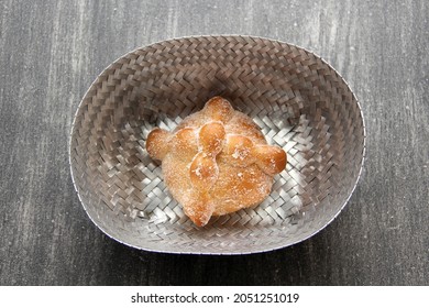 Delicious, Fresh, Sugary And Freshly Made Mexican Dead Bread That Is Made For The Day Of The Faithful Dead And All Saints That Is Celebrated In November In Mexico In A Handmade Woven Basket
