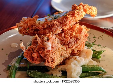 Delicious Fried Chicken With Mashed Potatoes And Green Beans