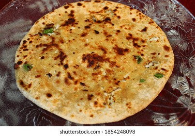 Delicious Gobi Paratha On Plate