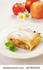 Delicious Homemade Viennese Apple Strudel