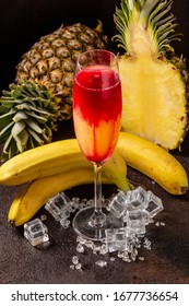 Ananas Cocktail Images Stock Photos Vectors Shutterstock