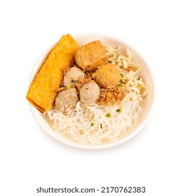 Delicious Meatballs With Fried Tofu And Noodles On Gravy Bowl