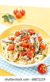 Delicious Mediterranean Pasta With Sardine, Tomato And Parsley