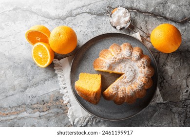 Delicioso pastel naranja con