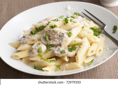 Delicious Pasta Penne With Creamy Mushroom Sauce