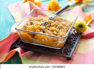 Delicious Peach Crumble