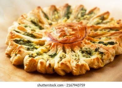 Delicious Pie With Spinach And Ricotta Cheese.