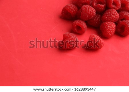 Similar – Frische Himbeeren in einem kleinen Metalleimer