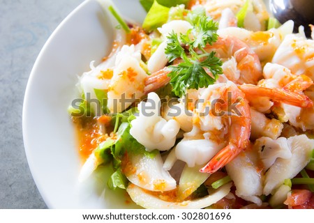 delicious spicy seafood thai food