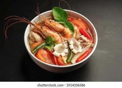 Tomyam Images Stock Photos Vectors Shutterstock