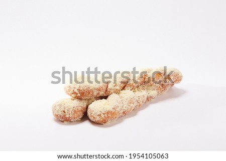 Delicious twisted breadcrumbs with soft bread crumbs