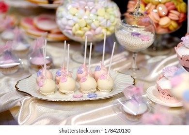 Delicious wedding cake pops in pink and purple - Shutterstock ID 178420130