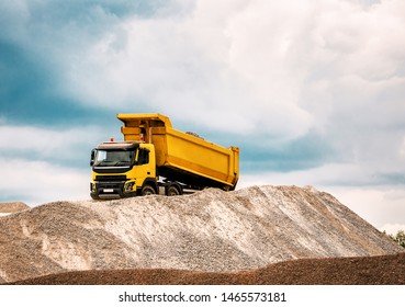 Delivery Sand Construction Site By Yellow Stock Photo 1465573181 ...