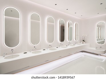  
Deluxe Bathroom In The Mall