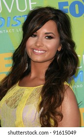 Demi Lovato At The 2011 Teen Choice Awards, Universal Amphitheater, Universal City, CA. 08-07-11