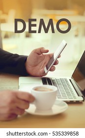 Demo, Technology Concept