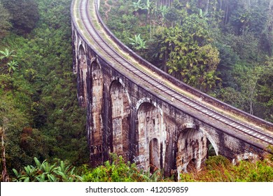 Demodara Nine Arch Bridge, Gotuwala, Ella, Sri Lanka
