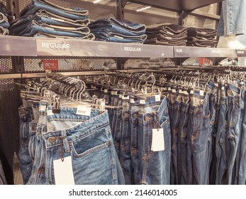 9,855 Hanging denim Images, Stock Photos & Vectors | Shutterstock