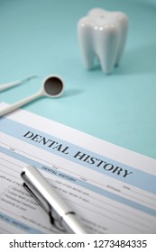 919 Dental History Images, Stock Photos & Vectors 