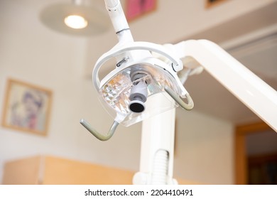 Dental Suction Device (dental Clinic, Medical Equipment)