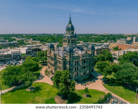 Denton County Courthouse Rises Above Small Town