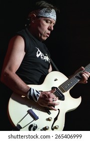 DENVER	   AUGUST 13:		George Thorogood Performs August 13, 2002 At The Comfort Dental Amphitheater In Denver, CO.