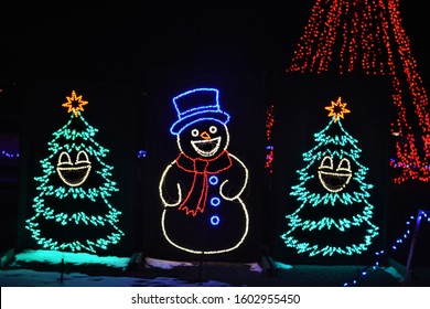 Denver, CO, USA. Dec 31, 2019. Christmas Lights On Display In Denver Are Enjoyed By Many People Who Drive Around Looking At All The Christmas Lights. Many Are Elaborated Decorated. 