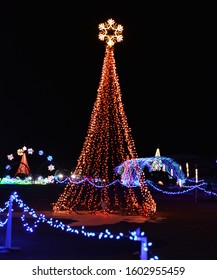 Denver, CO, USA. Dec 31, 2019. Christmas Lights On Display In Denver Are Enjoyed By Many People Who Drive Around Looking At All The Christmas Lights. Many Are Elaborated Decorated. 