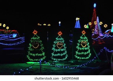 Denver, CO, USA. Dec 31, 2019. Christmas Lights On Display In Denver Are Enjoyed By Many People Who Drive Around Looking At All The Christmas Lights. Many Are Elaborated Decorated. 