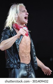 DENVER	JUNE 9:		David Lee Roth June 9, 2002 Fiddlers Green In Denver, CO.