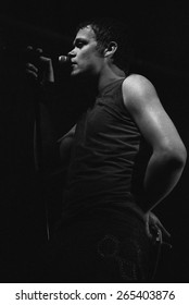 DENVER	NOVEMBER 02:	Brad Arnold Of 3 Doors Down Performs November 2, 2000 At Fillmore Auditorium In Denver, CO.