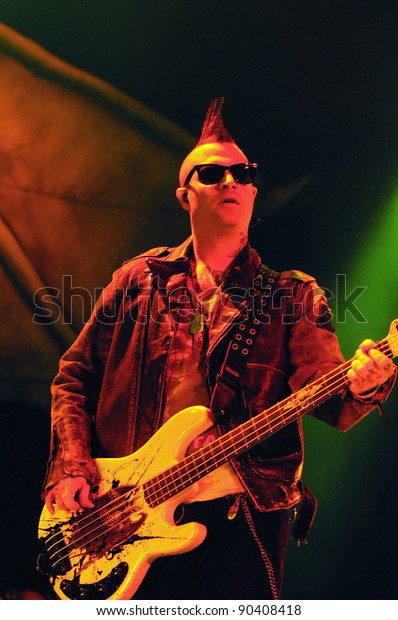 Denveroctober 05 Bassist Johnny Christ Heavy The Arts