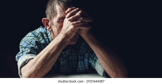 169,671 Depressed hands face Images, Stock Photos & Vectors | Shutterstock