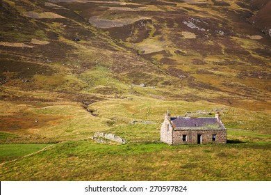 Stone Cottage Scotland Images Stock Photos Vectors Shutterstock