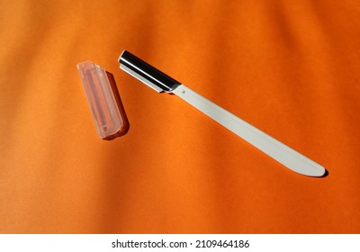 Dermaplaning Fave Shaving Beauty Tool For Epi Levelling Face Shaving For Peach Fuzz