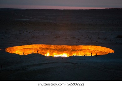  Derweze Gas Crater Known As 'The Door To Hell',Turkmenistan