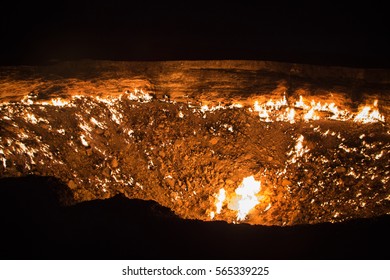  Derweze Gas Crater Known As 'The Door To Hell',Turkmenistan