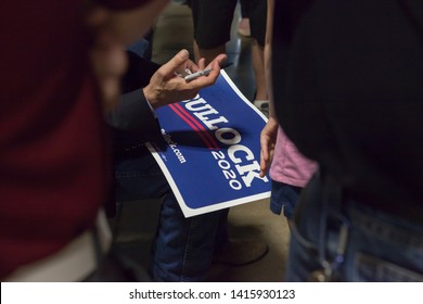 Des Moines, Iowa USA. May 16, 2019.
Presidential Candidate Steve Bullock (D – Montana) Makes A Speech At A Campaign Stop At Confluence Brewery In Des Moines, Iowa.
