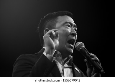 Des Moines, Iowa, USA November 1, 2019
Democratic Presidential Candidate Andrew Yang (D-New York) Gives A Speech At The Iowa Democratic Party’s Liberty And Justice Celebration In Des Moines, Iowa.
