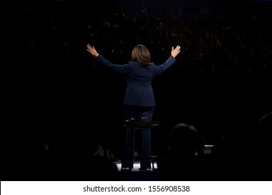 Des Moines, Iowa, USA November 1, 2019
Democratic Presidential Candidate Kamala Harris (D-California) Gives A Speech At The Iowa Democratic Party’s Liberty And Justice Celebration In Des Moines, Iowa.