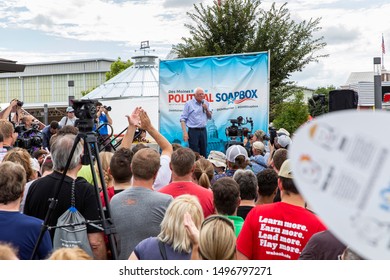 Des Monies, Iowa / USA - August 11, 2019: 2020 Democratic Presidential Candidate Vermont Senator Bernie Sanders Stump At The Iowa State Fair.