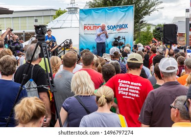 Des Monies, Iowa / USA - August 11, 2019: 2020 Democratic Presidential Candidate Vermont Senator Bernie Sanders Stump At The Iowa State Fair.