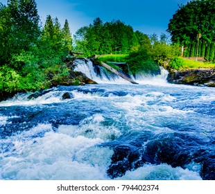 The Deschutes River Cascading Over Upper Tumwater Falls