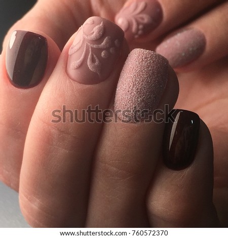 design nails beauty gel polish manicure dark and nature 