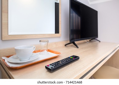 1000 Hotel Room Remote Control Stock Images Photos Vectors