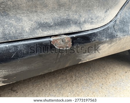  Destruction of the paintwork and rust on the bottom of the car.