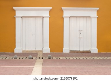 
Detail Of A Colonial House. Typical Balcony. Spanish Colonial Home.  Cathedral. Historical Center. Cartagena De Indias, Colombia.